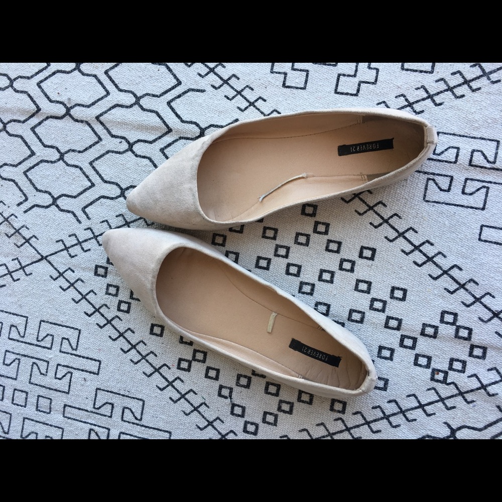 Forever21 pointed toe flats.